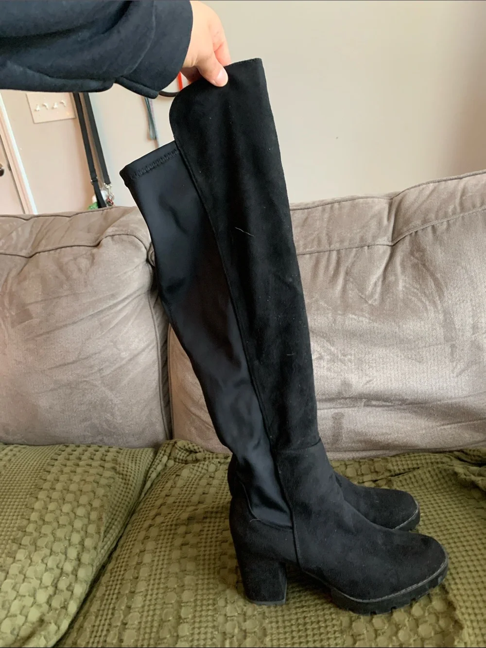 Forever 21 Black Over-the-Knee Suede Boots